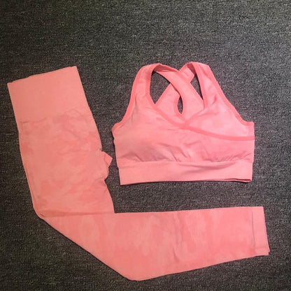Conjunto de yoga de camuflaje: sujetador deportivo y leggings