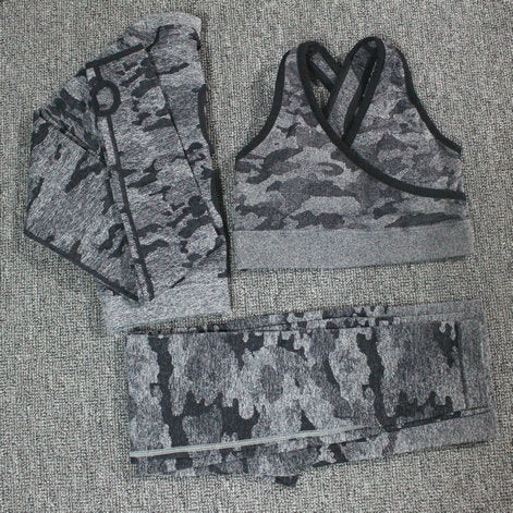 Conjunto de yoga de camuflaje: sujetador deportivo y leggings