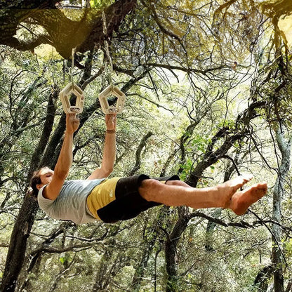 Presa de madera para escalada y dominadas