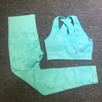 Conjunto de yoga de camuflaje: sujetador deportivo y leggings